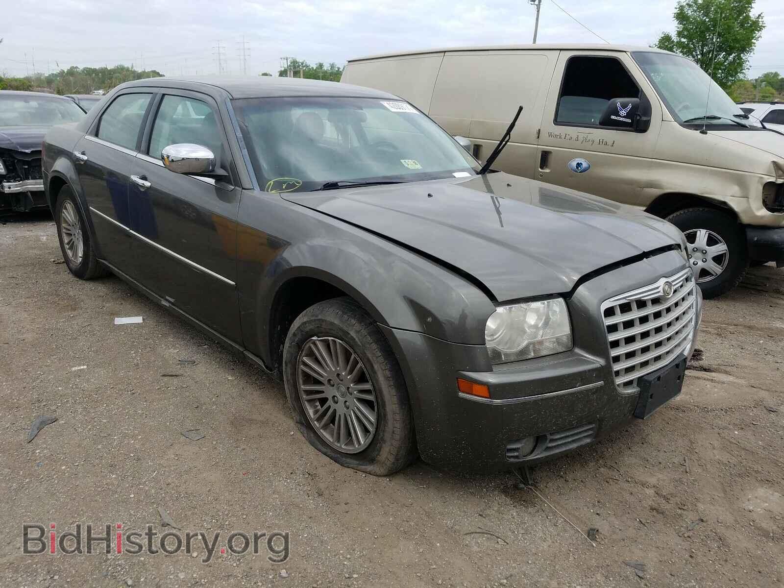 Photo 2C3CA5CV4AH248865 - CHRYSLER 300 2010
