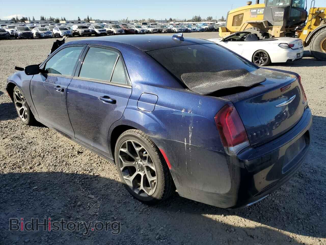 2017 CHRYSLER 300 - VIN: 2C3CCABG3HH616193 - Фото 2