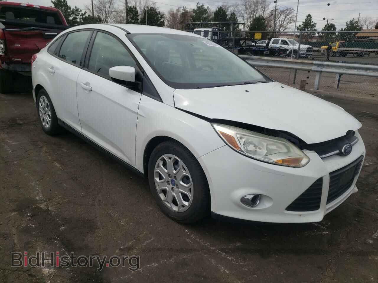 Photo 1FAHP3F22CL192457 - FORD FOCUS 2012