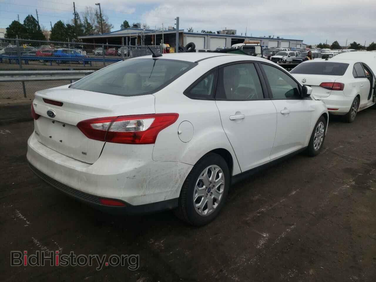 2012 FORD FOCUS - VIN: 1FAHP3F22CL192457 - Photo 4