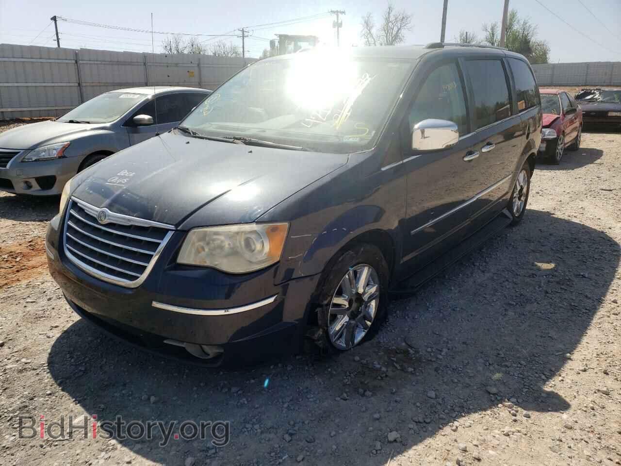 2008 CHRYSLER MINIVAN - VIN: 2A8HR64X88R697365 - Фото 2