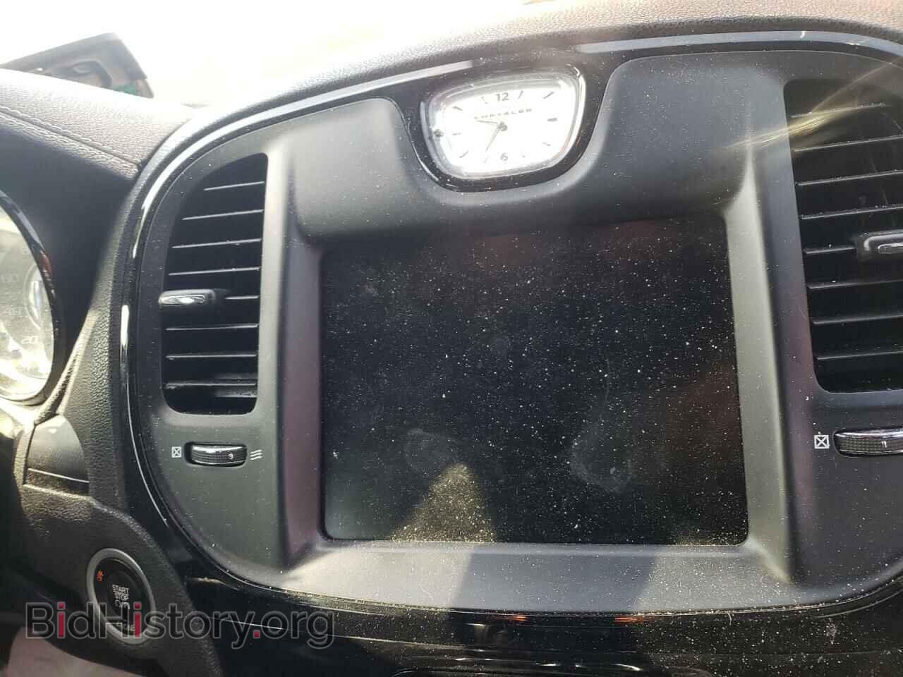 2015 CHRYSLER 300 - VIN: 2C3CCAGG4FH899810 - Фото 9