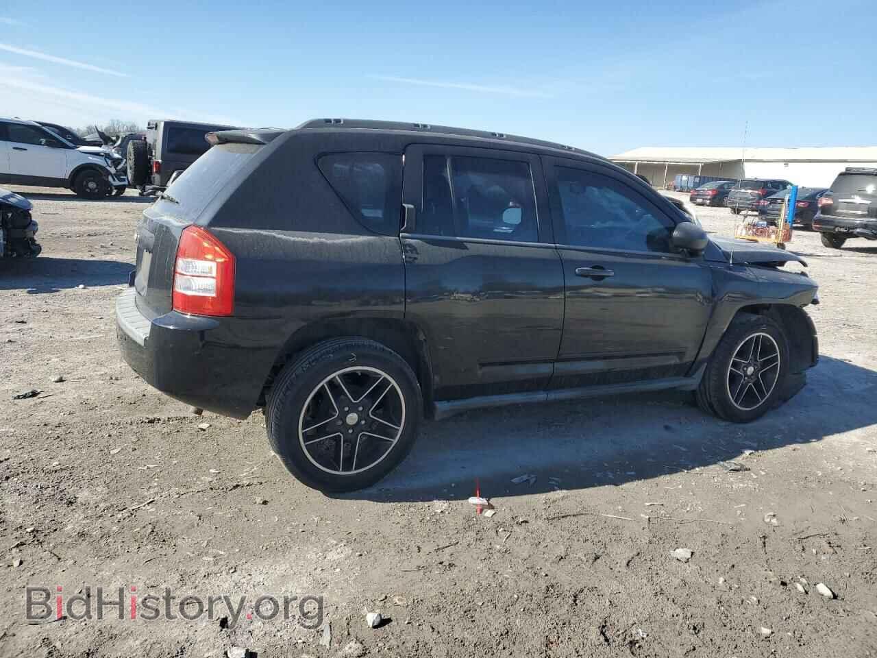 2010 JEEP COMPASS - VIN: 1J4NT4FB0AD558027 - Фото 3