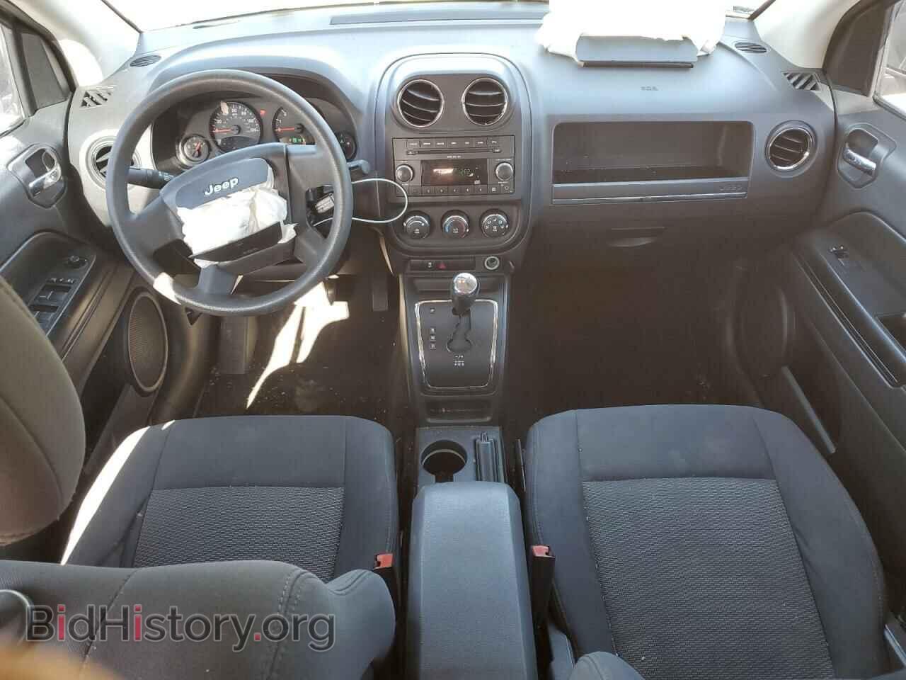 2010 JEEP COMPASS - VIN: 1J4NT4FB0AD558027 - Фото 8