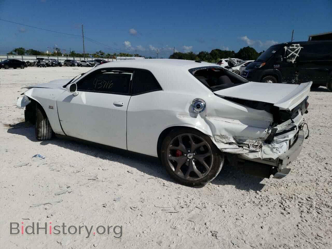 2019 DODGE CHALLENGER - VIN: 2C3CDZBT2KH705172 - Фото 2