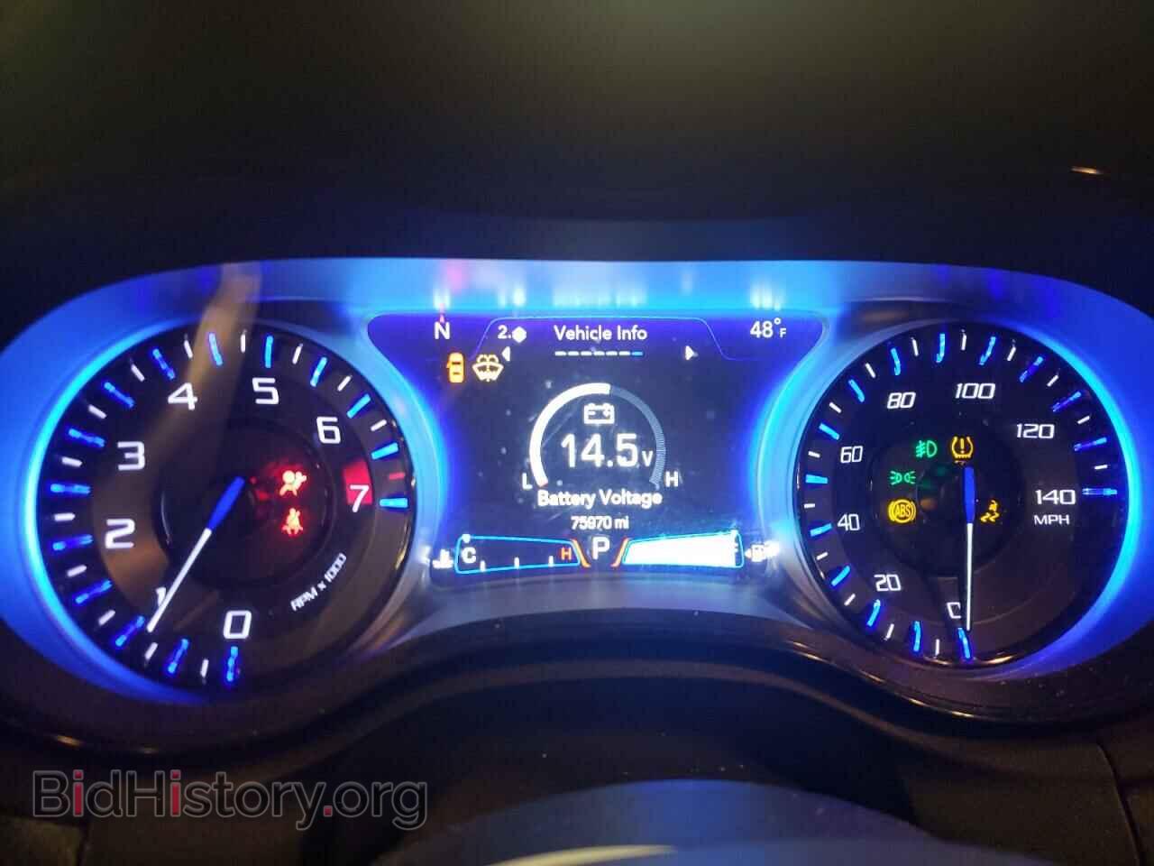 2016 CHRYSLER 300 - VIN: 2C3CCABG1GH343558 - Фото 9