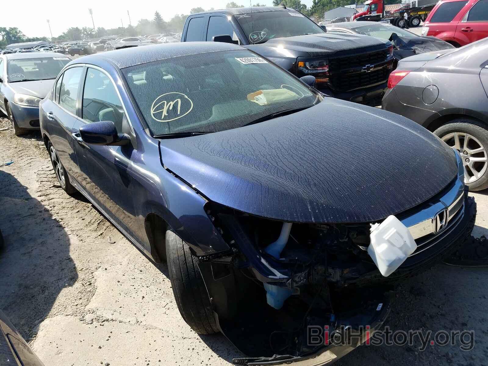 Photo 1HGCR2F35HA057740 - HONDA ACCORD 2017