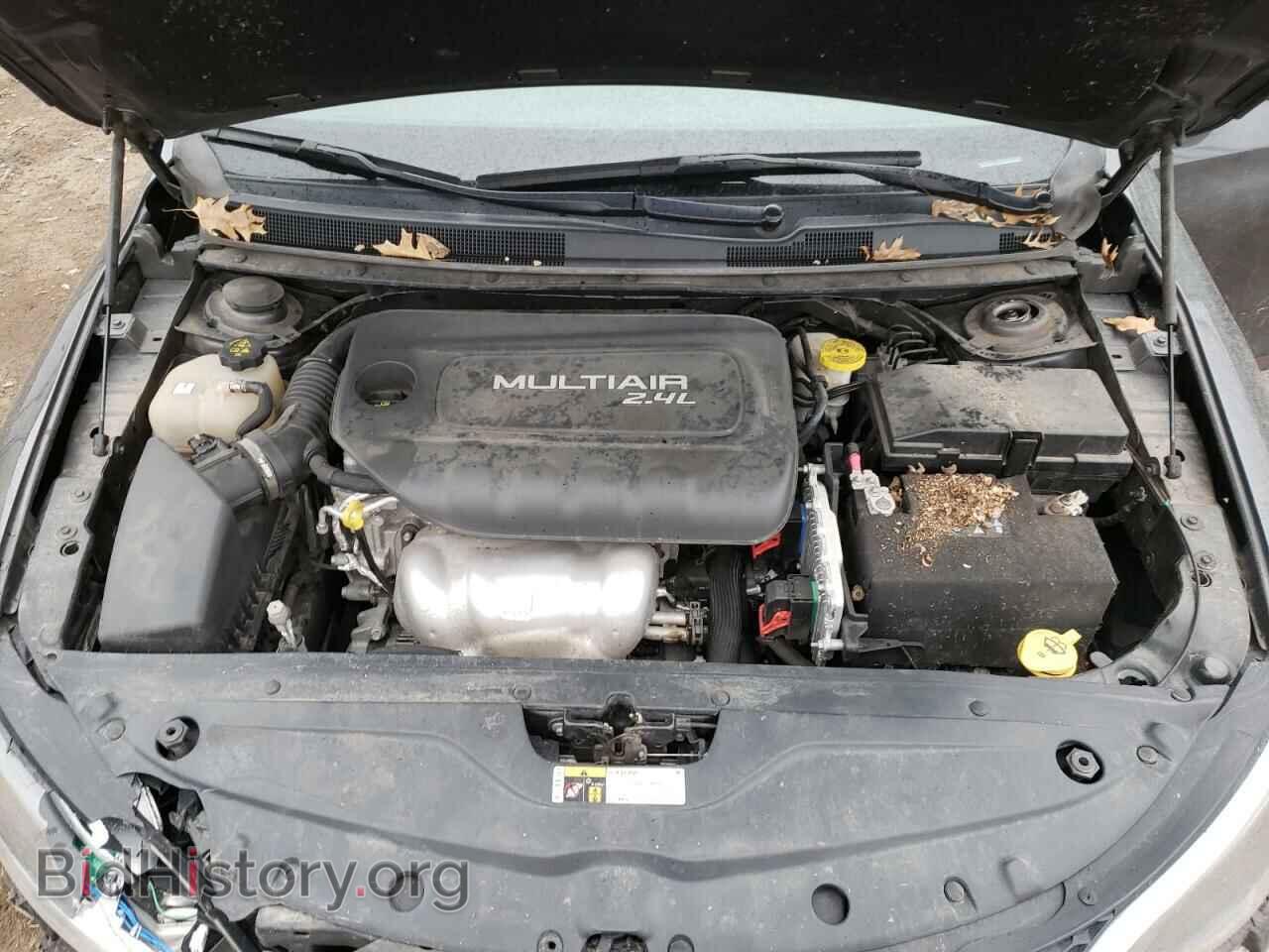 2016 CHRYSLER 200 - VIN: 1C3CCCAB2GN174370 - Фото 7