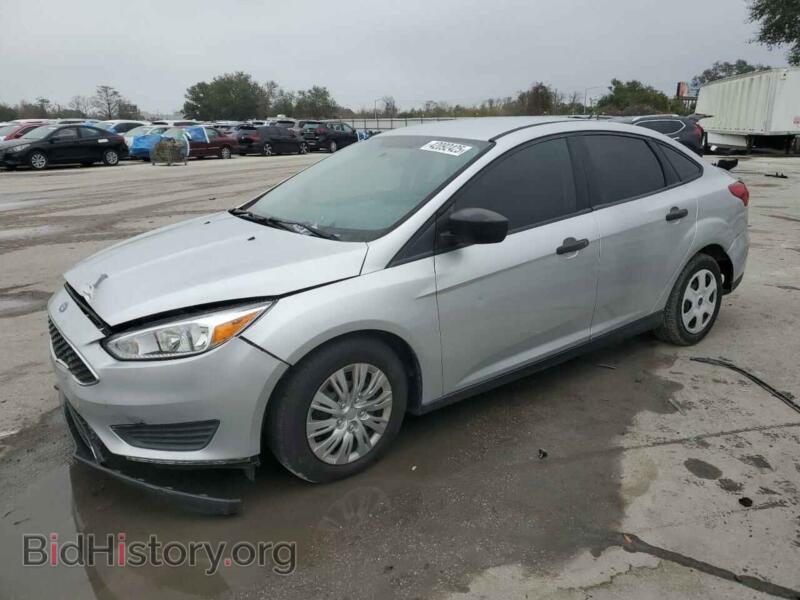 2017 Ford FOCUS S (VIN 1FADP3E25HL270589) — фото 1 из 11, Copart, повреждение: передняя часть