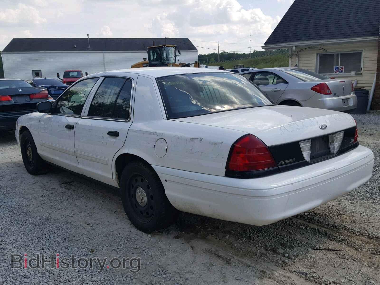 2011 FORD CROWN VIC - VIN: 2FABP7BV4BX172886 - Фото 3