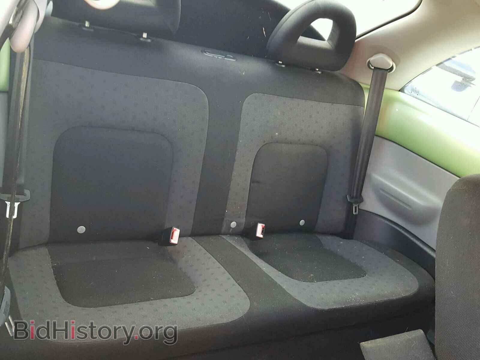 2002 VOLKSWAGEN BEETLE - VIN: 3VWCB21CX2M417439 - Фото 6