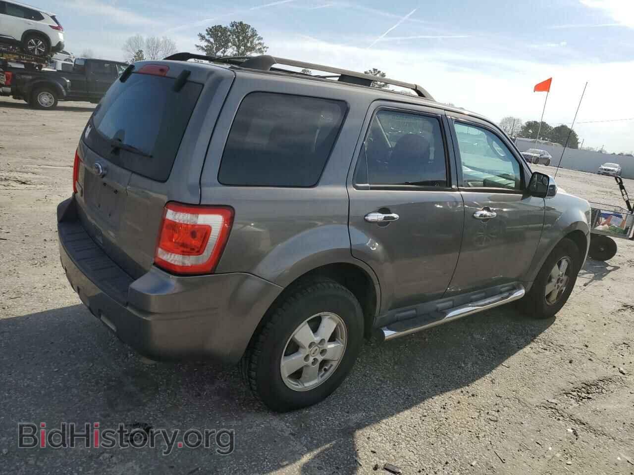 2010 FORD ESCAPE - VIN: 1FMCU0D76AKC49977 - Фото 3