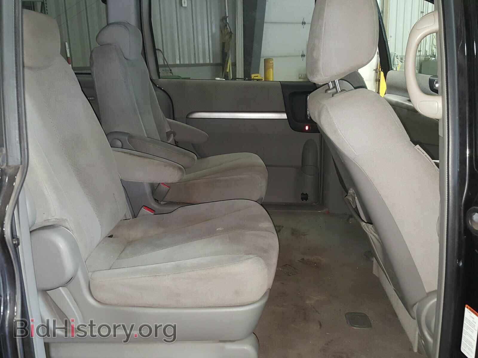 2007 HYUNDAI ENTOURAGE - VIN: KNDMC233576030905 - Фото 6