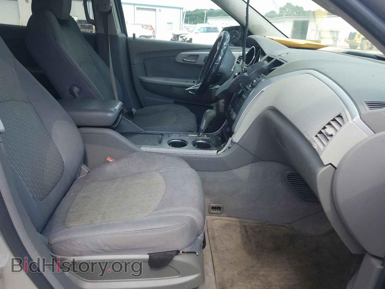 2011 CHEVROLET TRAVERSE - VIN: 1GNKREED2BJ265210 - Фото 5