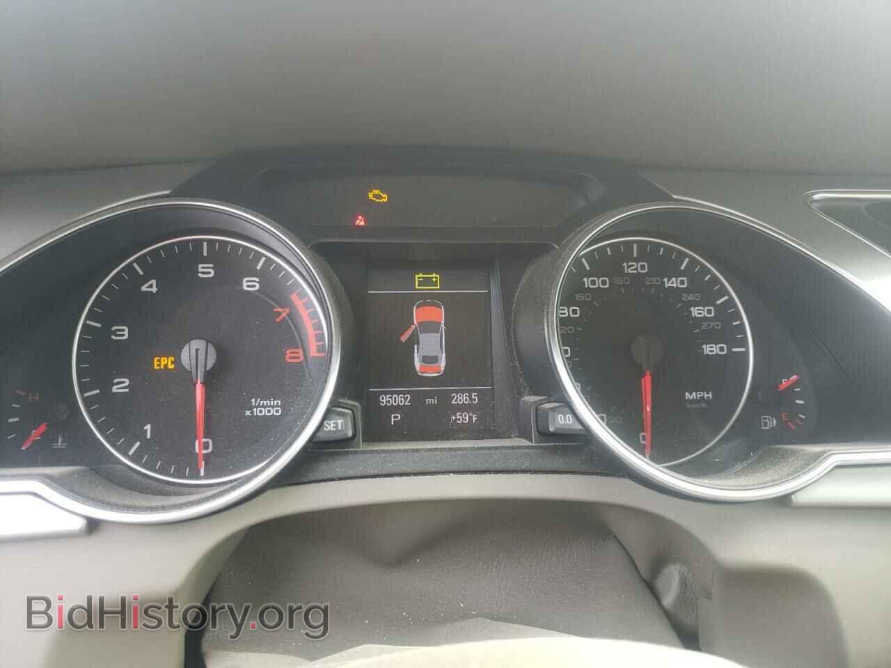 2012 AUDI A5 - VIN: WAULFAFH4CN002546 - Photo 9
