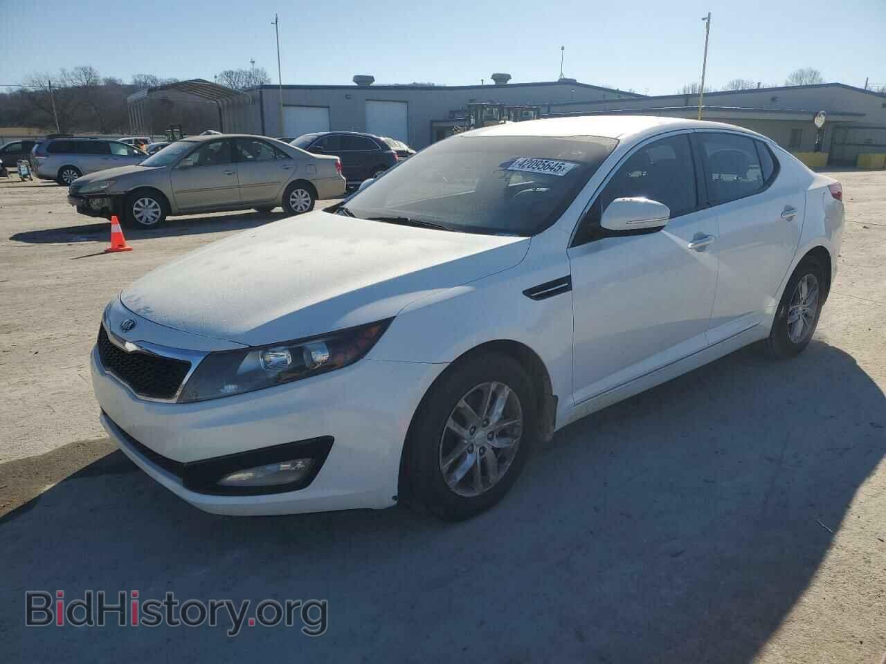 Фотография KNAGM4A72D5364111 - KIA OPTIMA 2013