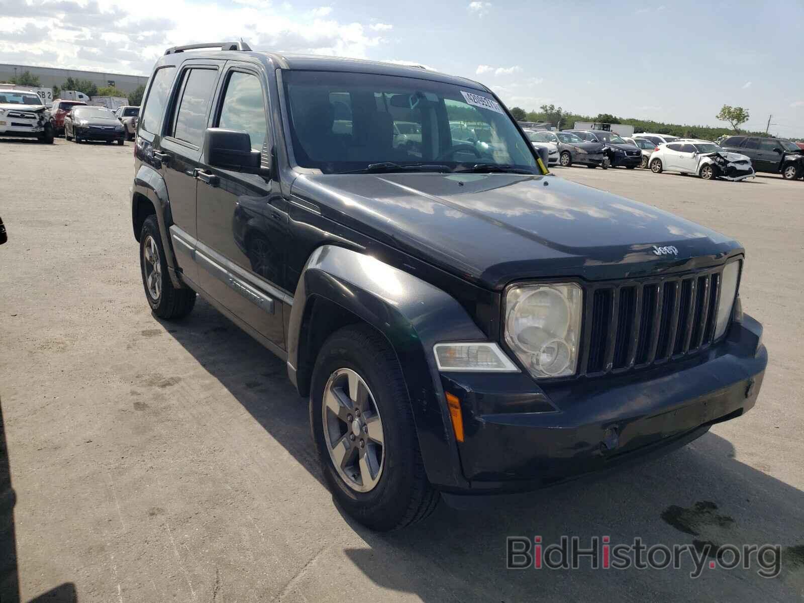 Photo 1J8GP28K08W280256 - JEEP LIBERTY 2008