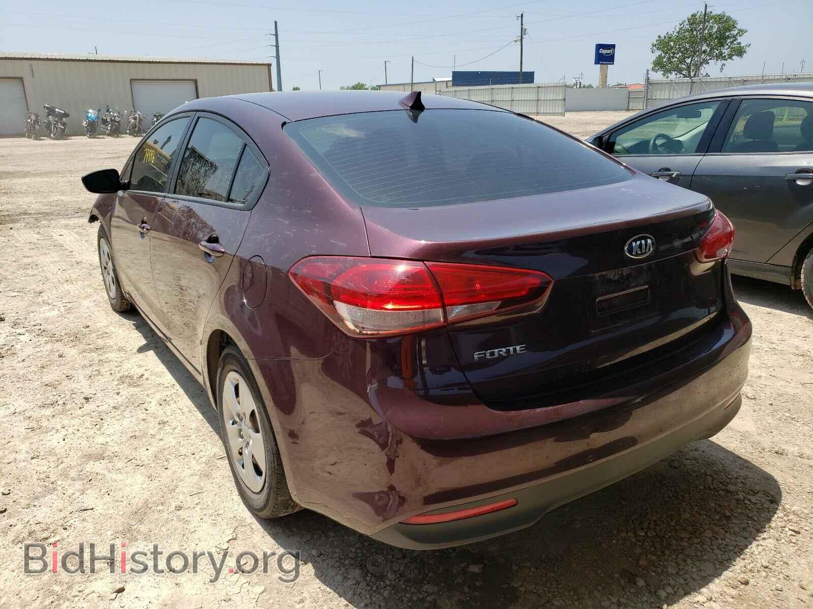 2017 KIA FORTE - VIN: 3KPFK4A72HE058217 - Фото 3