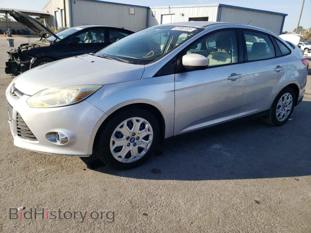 Photo 1FAHP3F23CL126533 - FORD FOCUS 2012