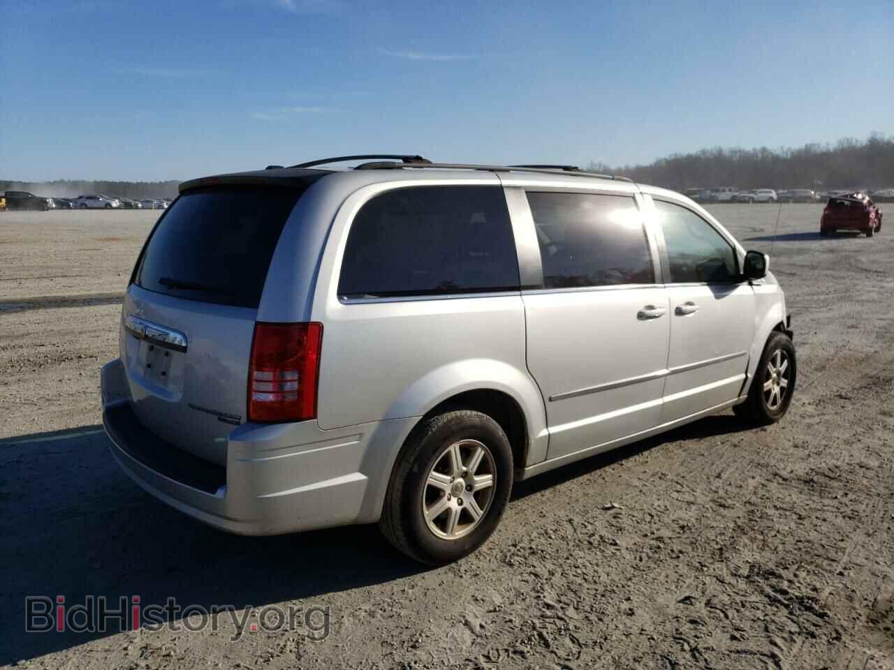 2010 CHRYSLER MINIVAN - VIN: 2A4RR8DX1AR436389 - Фото 3