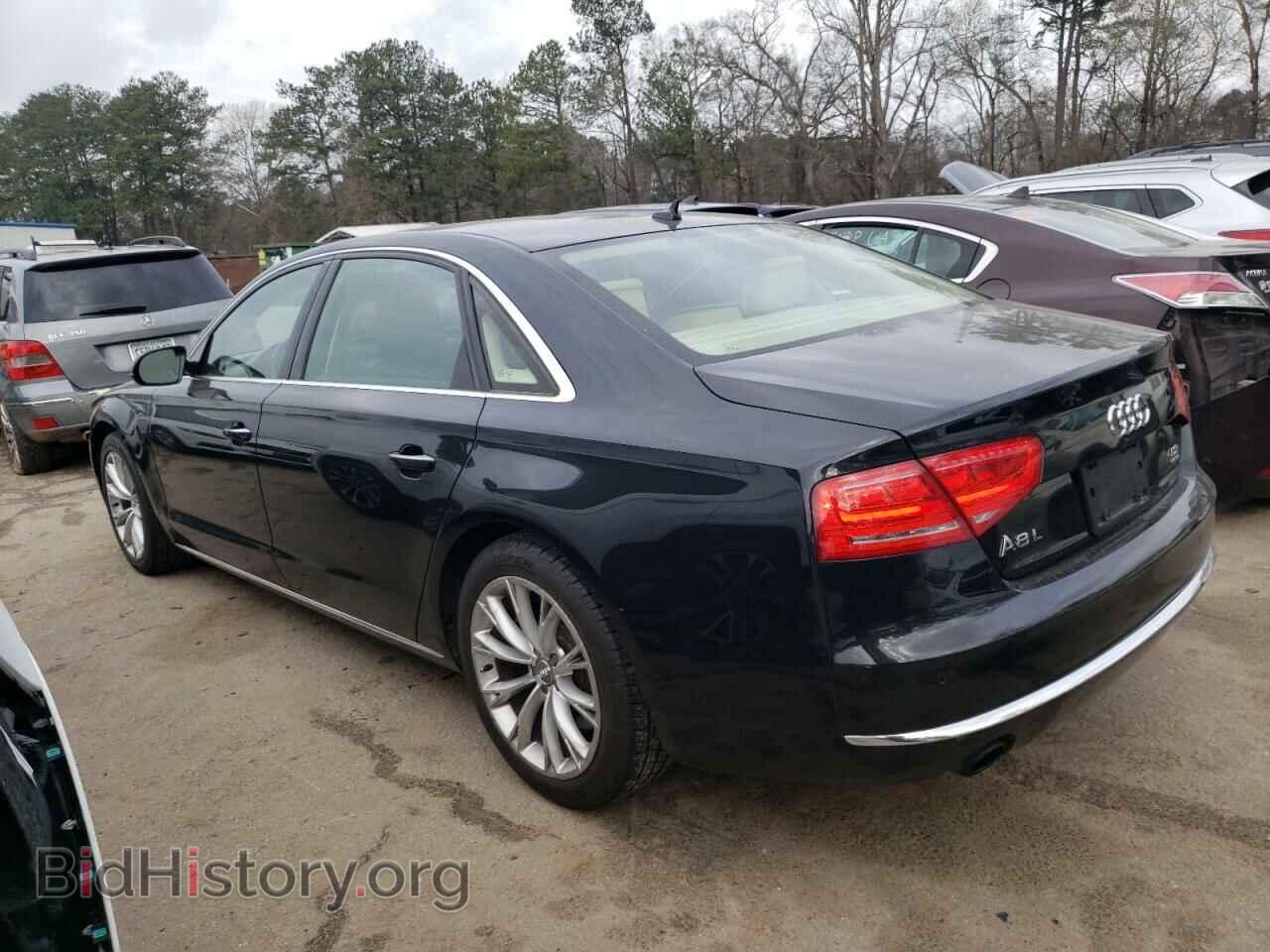 2011 AUDI A8 - VIN: WAURVAFD1BN017241 - Фото 2