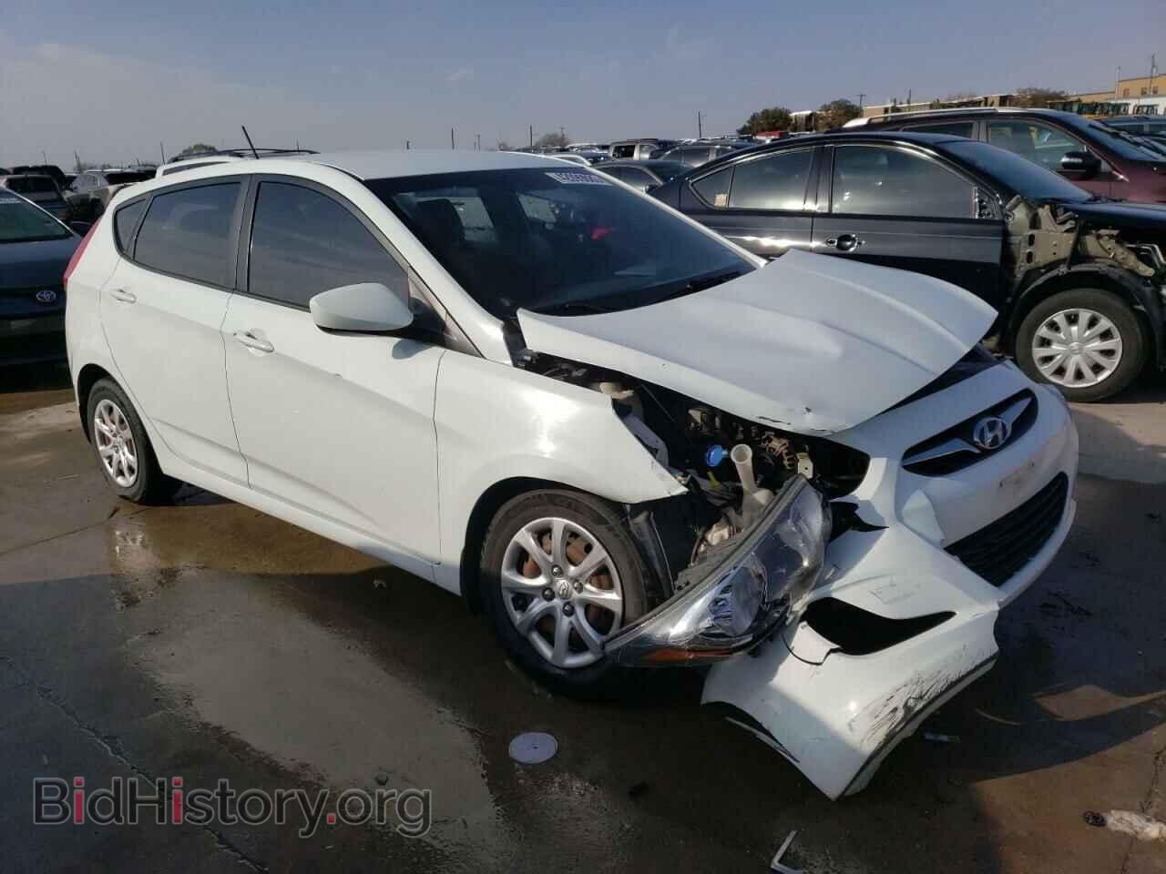 2013 HYUNDAI ACCENT - VIN: KMHCT5AE6DU128717 - Фото 4