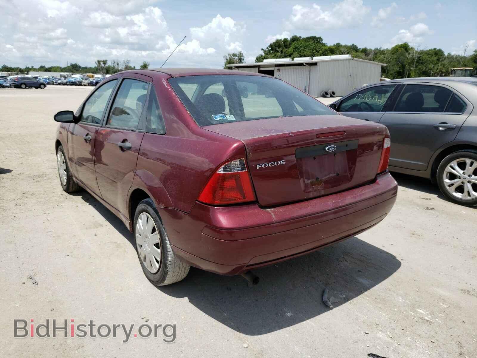 2007 FORD FOCUS - VIN: 1FAFP34N77W138564 - Photo 3