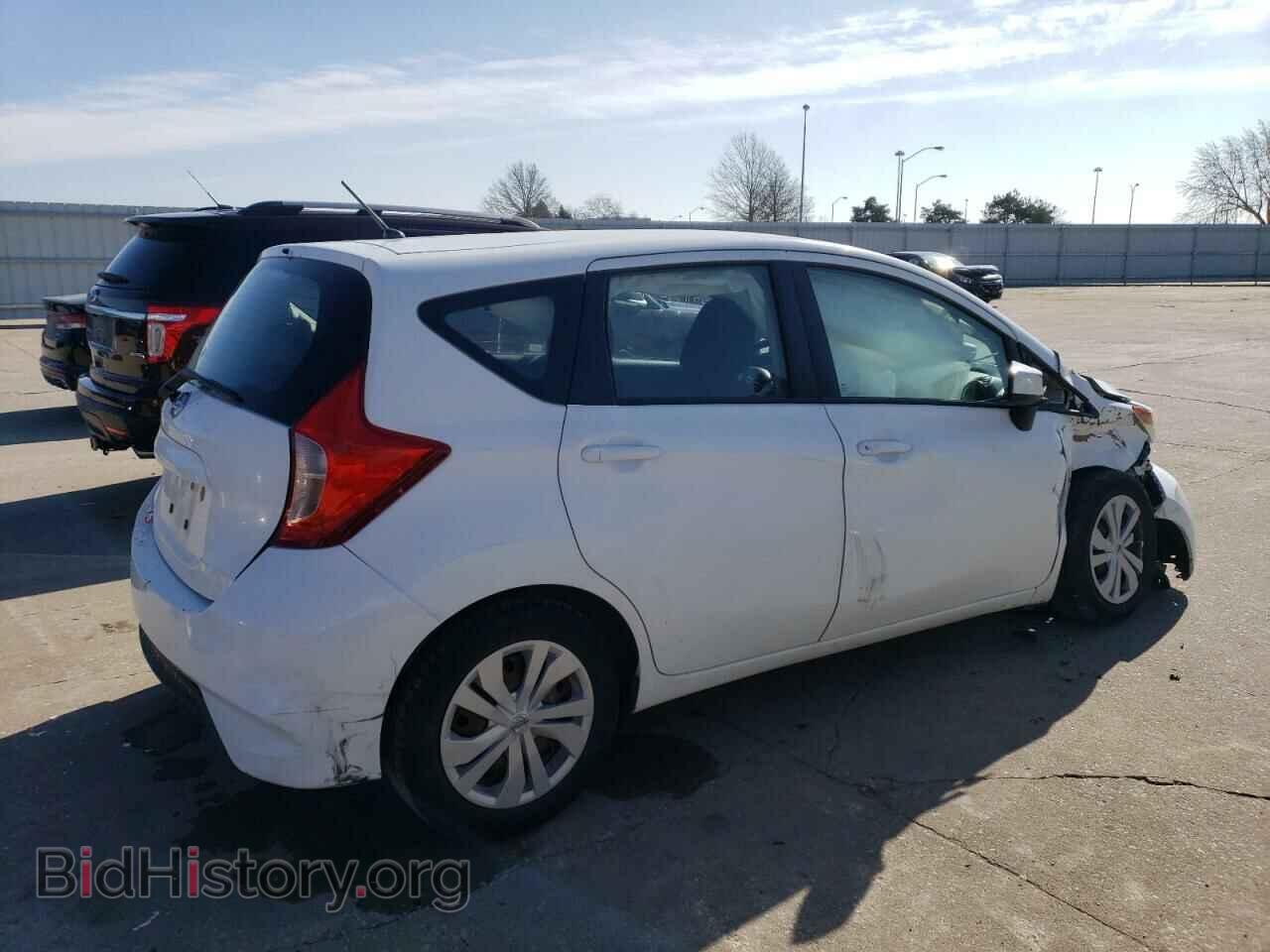 2017 NISSAN VERSA - VIN: 3N1CE2CP7HL380801 - Фото 3