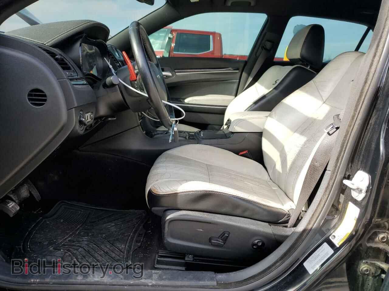 2017 CHRYSLER 300 - VIN: 2C3CCABG6HH506044 - Фото 7