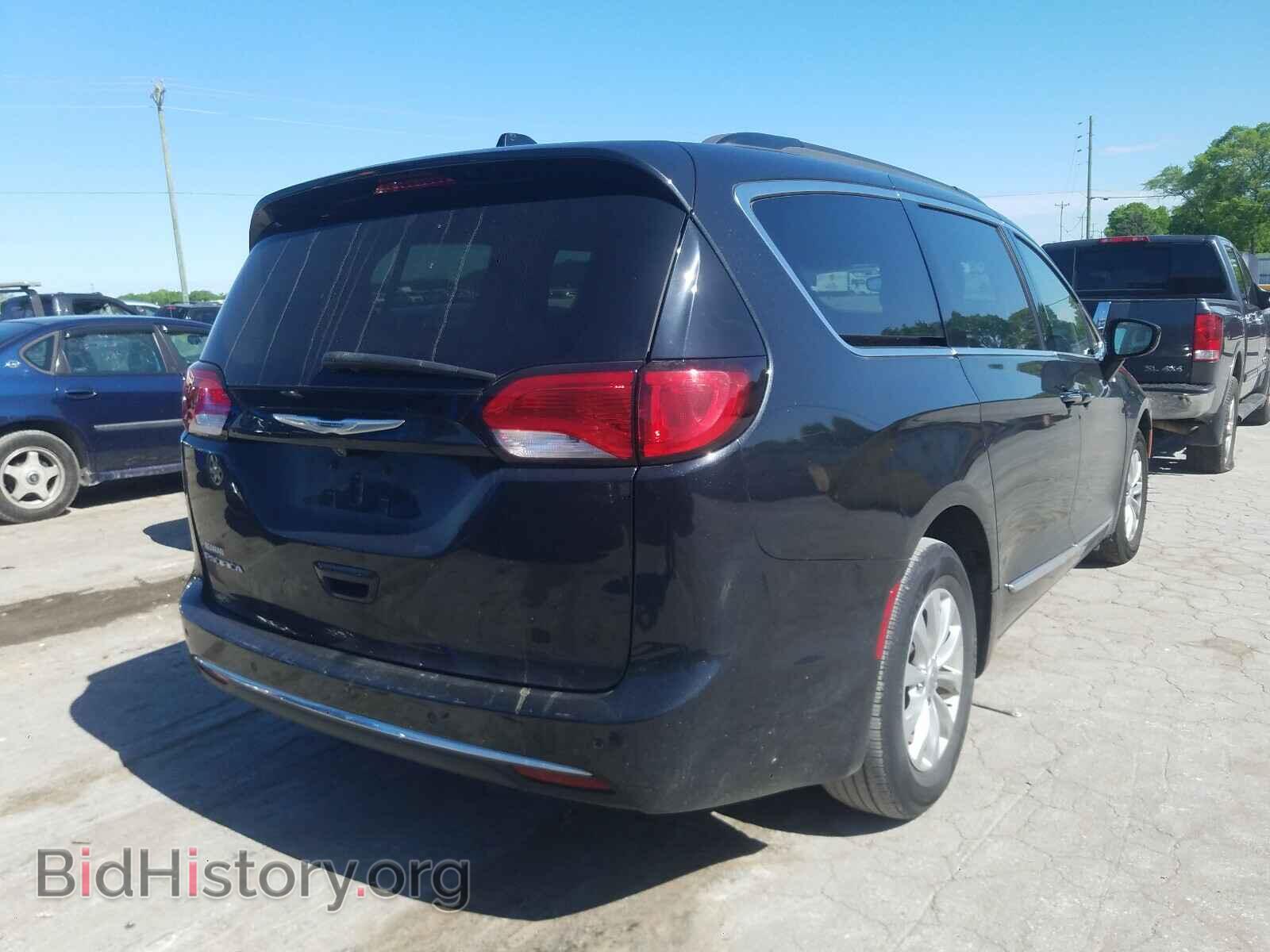 2017 CHRYSLER PACIFICA - VIN: 2C4RC1BG8HR523931 - Фото 4