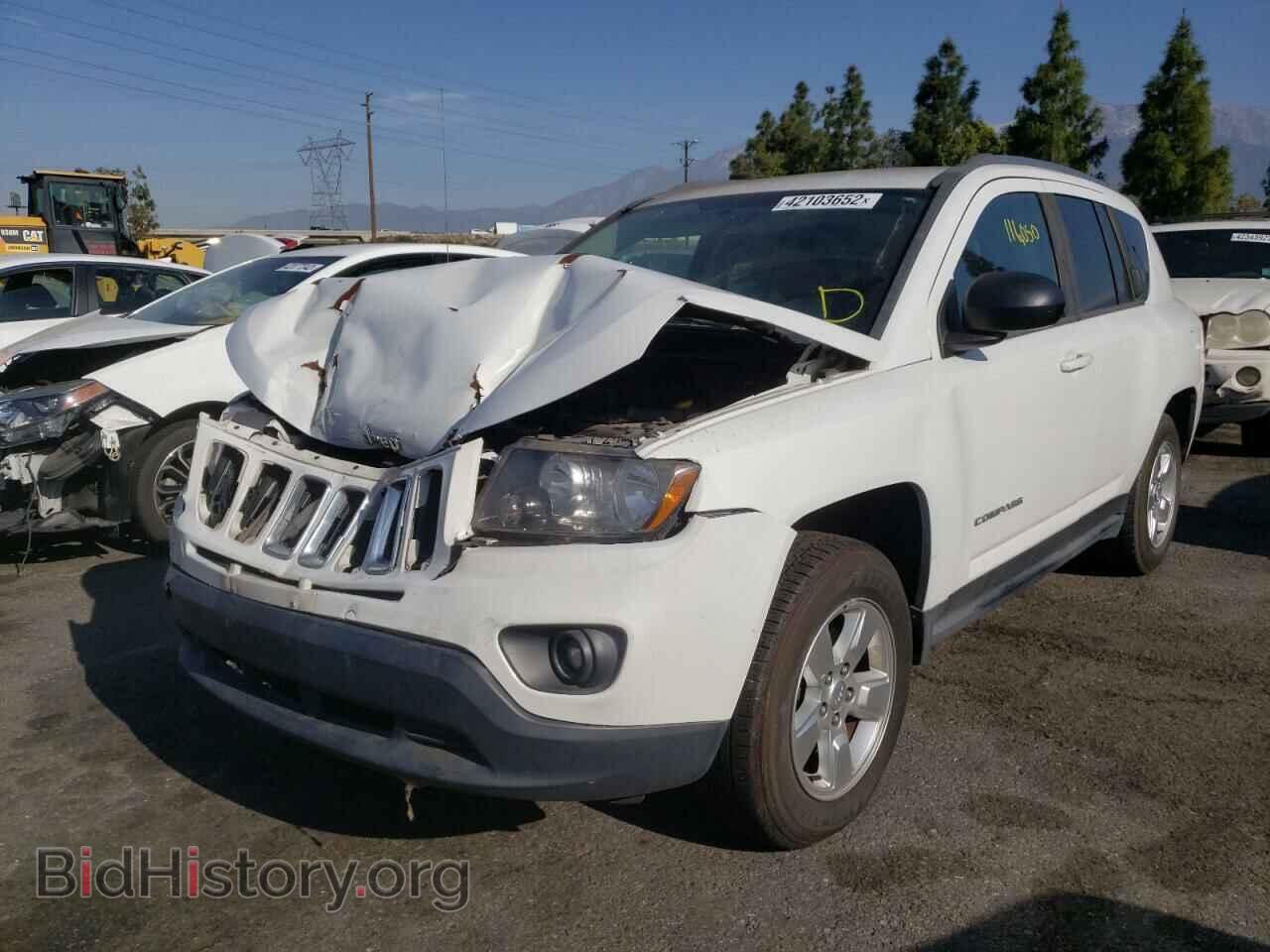 2014 JEEP COMPASS - VIN: 1C4NJCBA0ED746278 - Photo 2