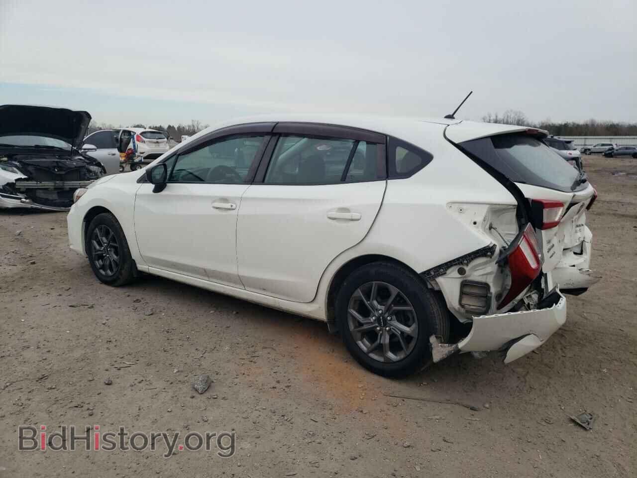 2017 SUBARU IMPREZA - VIN: 4S3GTAA60H3743976 - Фото 2