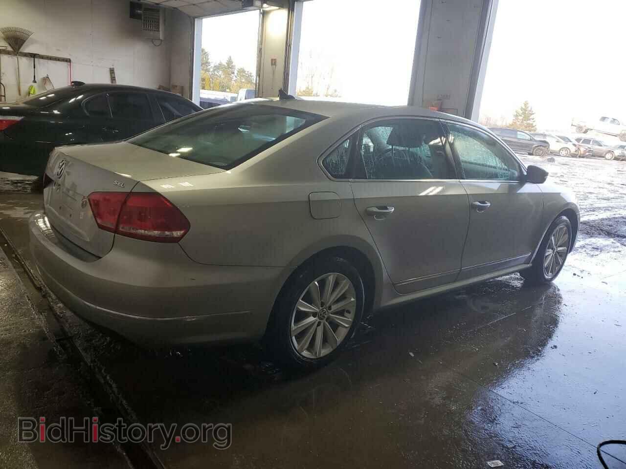 2013 VOLKSWAGEN PASSAT - VIN: 1VWCH7A38DC050766 - Фото 3