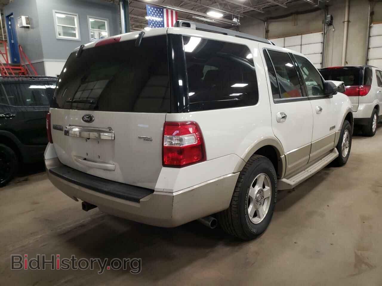 2008 FORD EXPEDITION - VIN: 1FMFU18598LA16630 - Фото 4