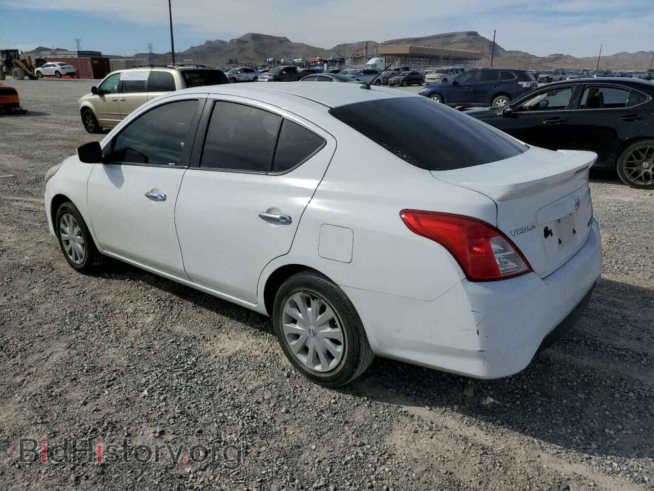 2016 NISSAN VERSA - VIN: 3N1CN7AP6GL895500 - Фото 2