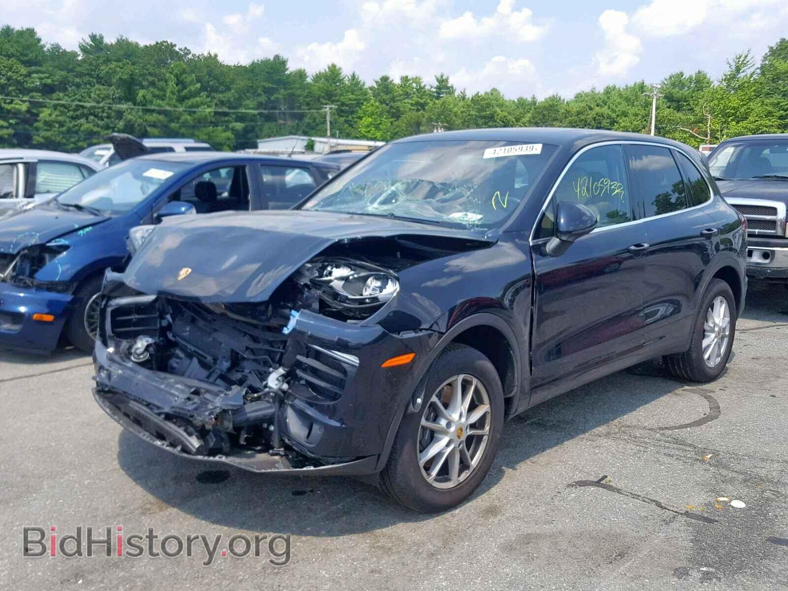 2018 PORSCHE CAYENNE - VIN: WP1AA2A27JKA00630 - Photo 2