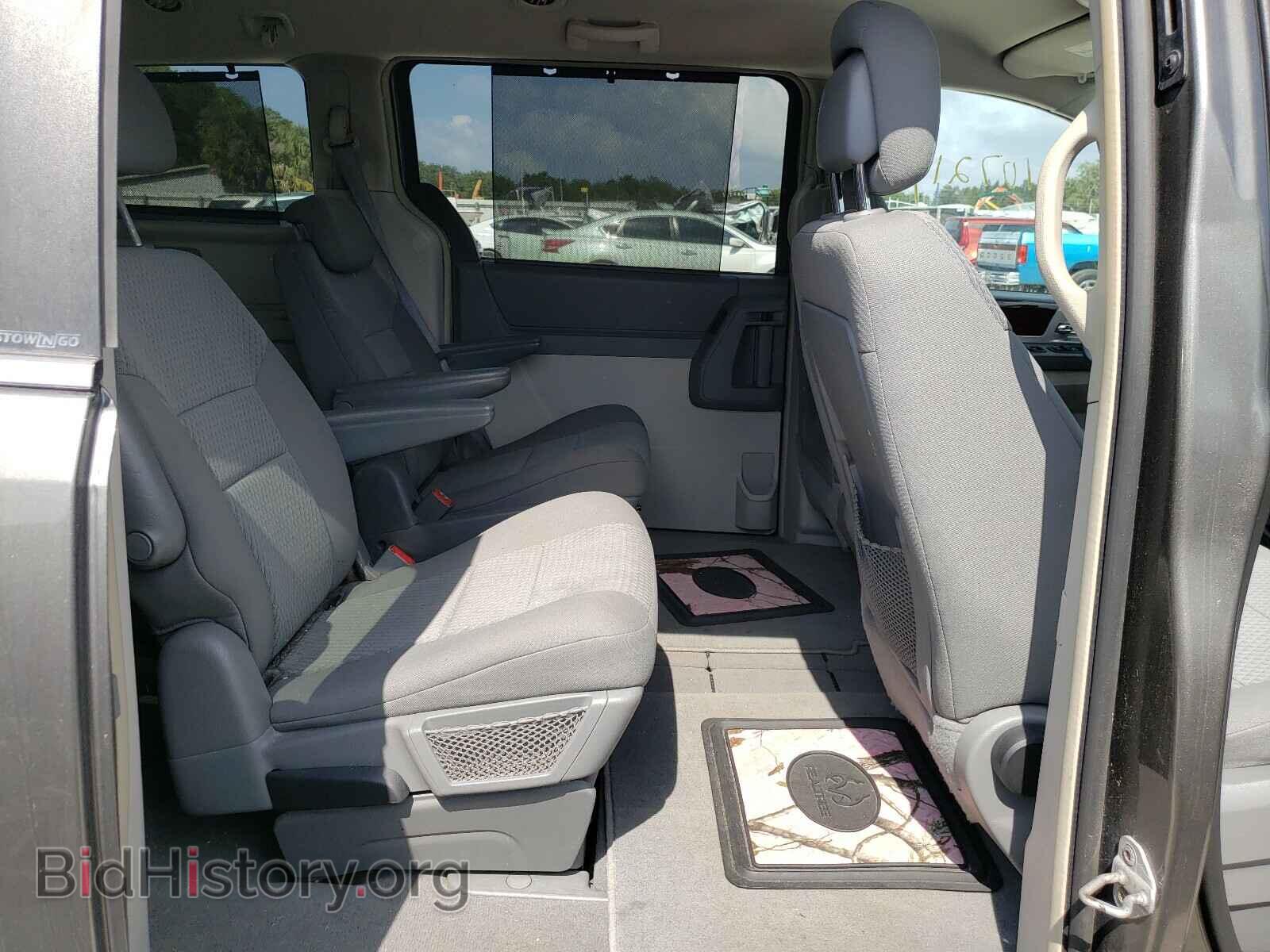 2010 CHRYSLER MINIVAN - VIN: 2A4RR5D11AR330941 - Фото 6