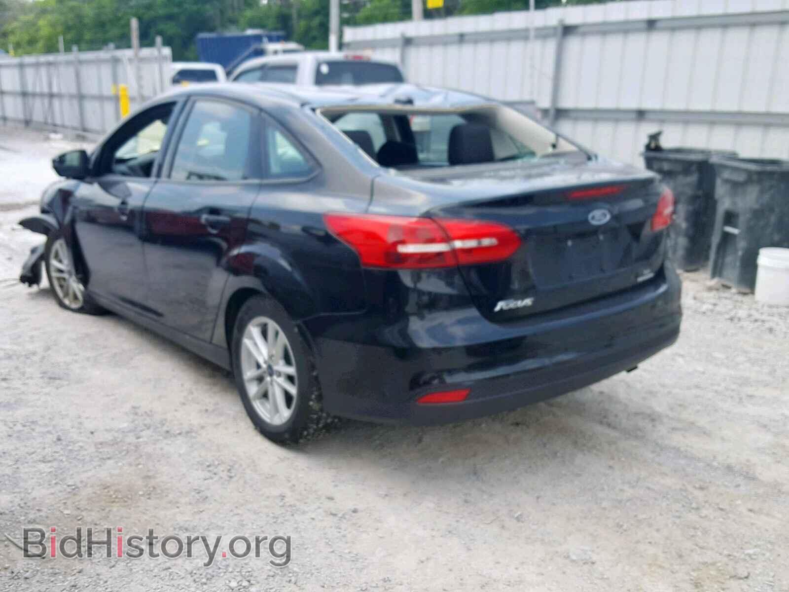 2016 FORD FOCUS SE - VIN: 1FADP3F2XGL390692 - Фото 3