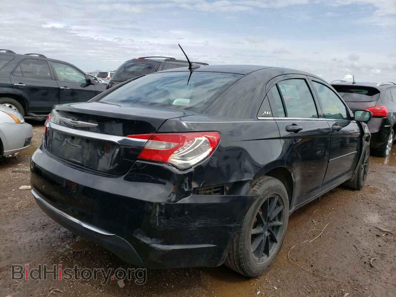 2012 CHRYSLER 200 - VIN: 1C3CCBBB7CN188641 - Фото 4