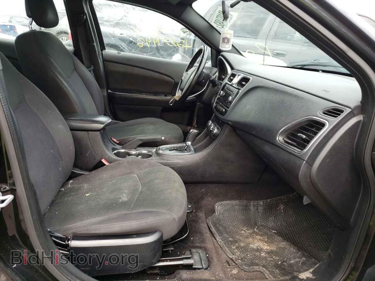 2012 CHRYSLER 200 - VIN: 1C3CCBBB7CN188641 - Фото 5