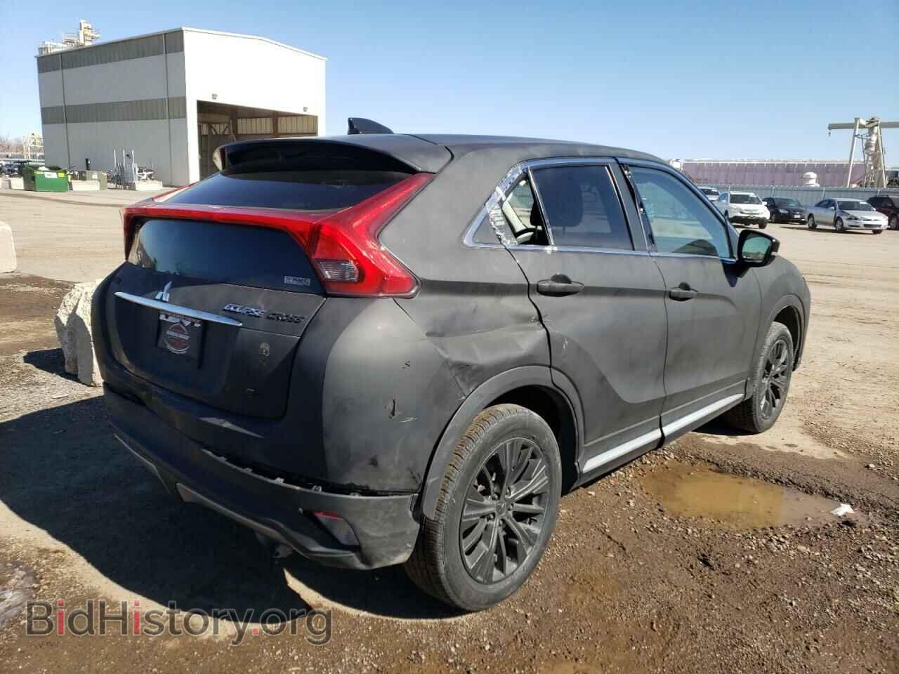 2018 MITSUBISHI ECLIPSE - VIN: JA4AT5AA3JZ064525 - Photo 3