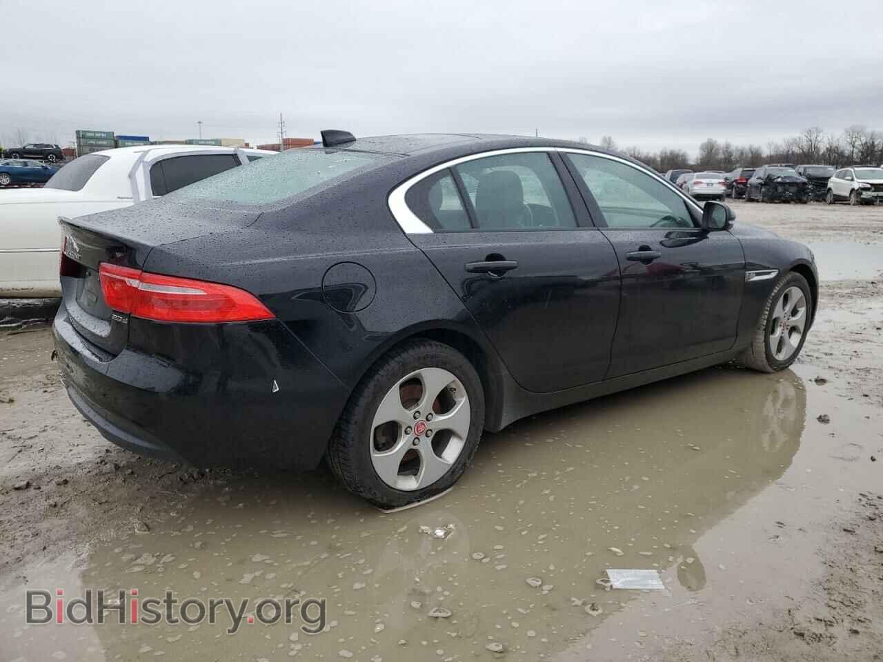 2017 JAGUAR XE - VIN: SAJAR4BN5HA977457 - Фото 3