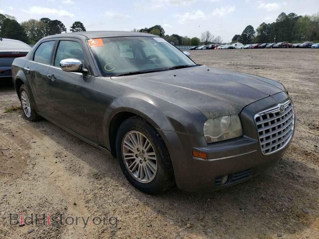 Photo 2C3CA4CD9AH140064 - CHRYSLER 300 2010