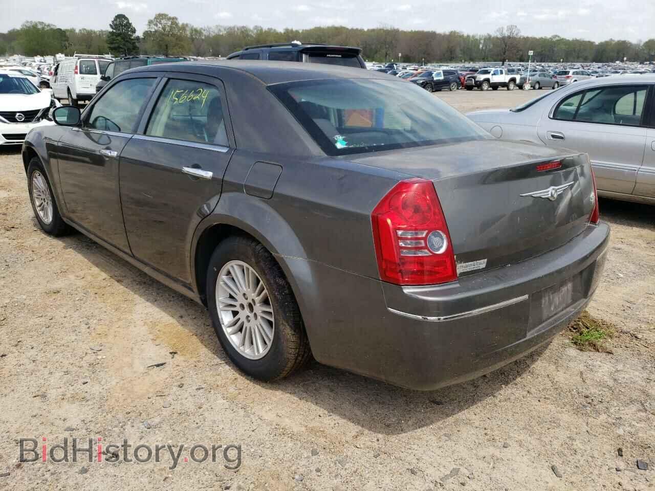 2010 CHRYSLER 300 - VIN: 2C3CA4CD9AH140064 - Фото 3