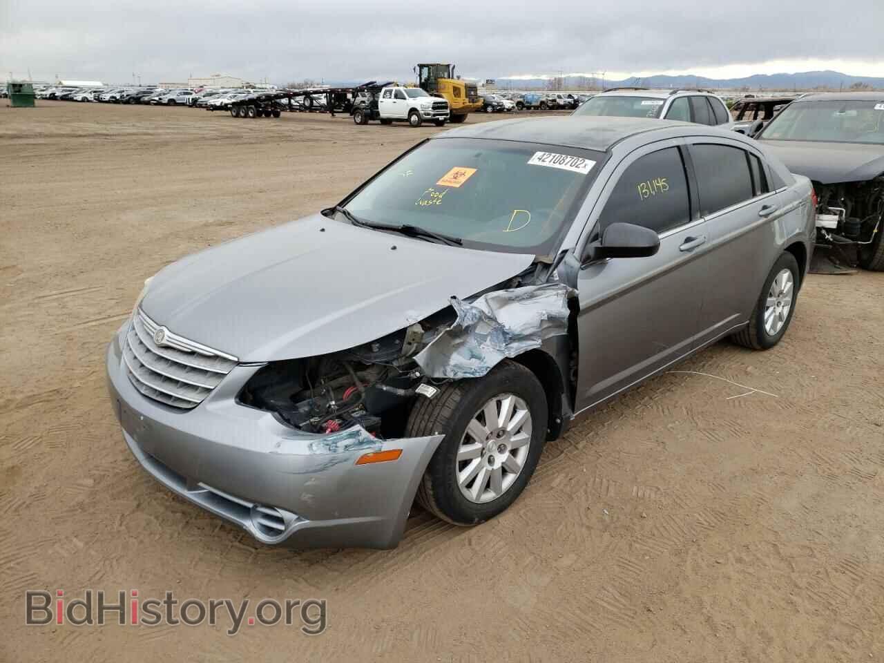 2010 CHRYSLER SEBRING - VIN: 1C3CC4FB9AN143476 - Фото 2