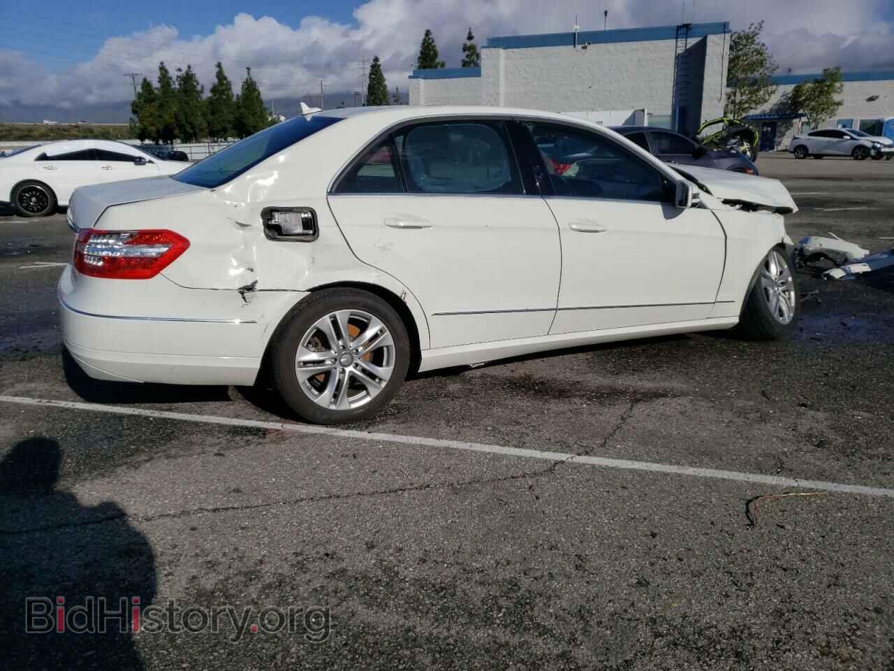 2010 MERCEDES-BENZ E-CLASS - VIN: WDDHF5GB7AA140019 - Фото 3