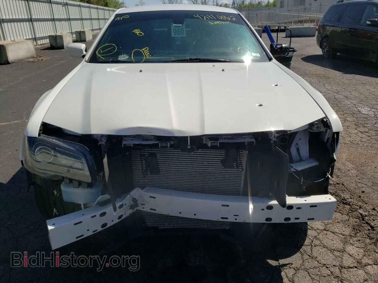 2018 CHRYSLER 300 - VIN: 2C3CCAGG5JH191820 - Фото 9