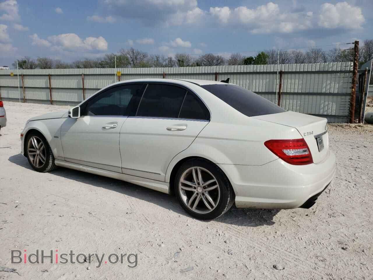 2012 MERCEDES-BENZ C-CLASS - VIN: WDDGF4HB9CA603432 - Фото 2