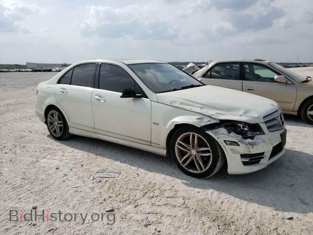 2012 MERCEDES-BENZ C-CLASS - VIN: WDDGF4HB9CA603432 - Фото 4