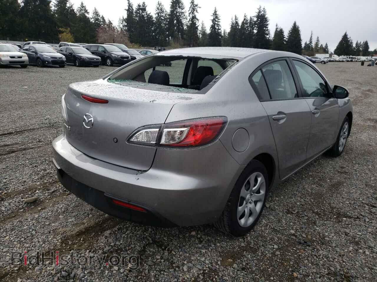 2011 MAZDA 3 - VIN: JM1BL1UG8B1384796 - Фото 4